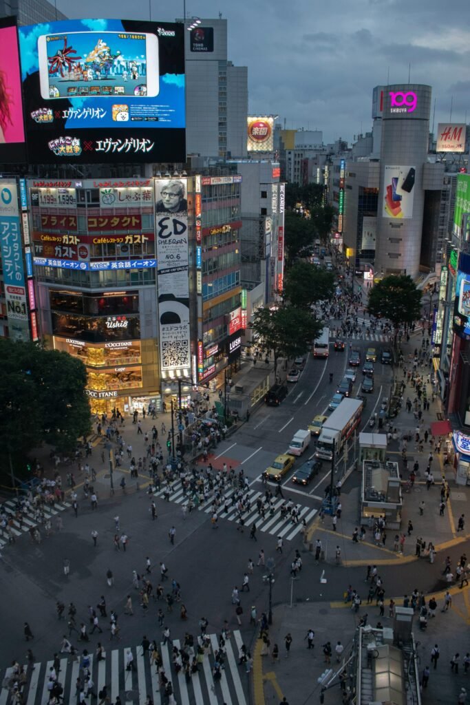 Japan Itinerary Day: Shibuya Crossing in Tokyo