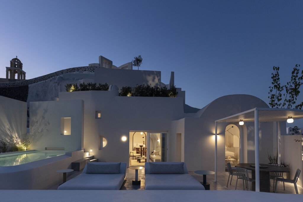 Canaves Oia Suites & Spa