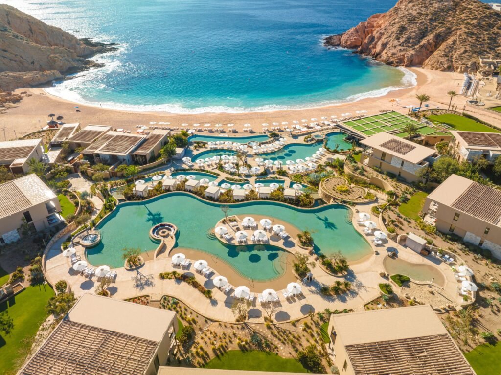 Best Cabo Resorts: The Cape, A Thompson Hotel