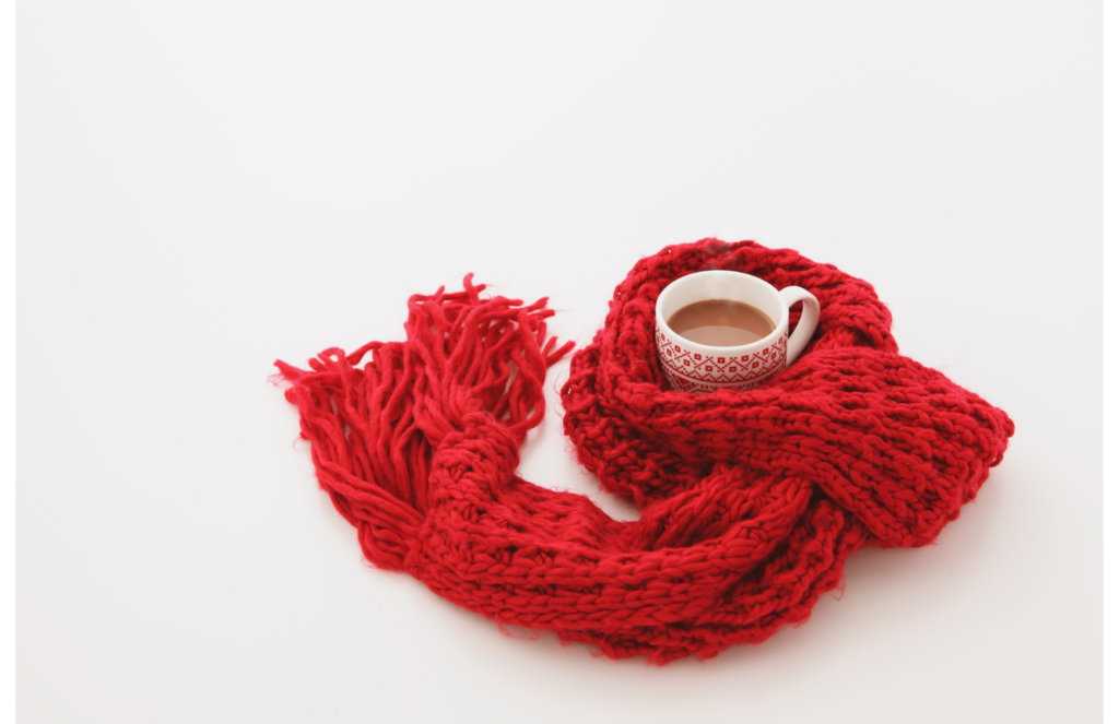 Scarf around a coffe