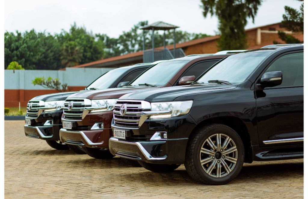 White and Light Simple Presentation (33) enting car