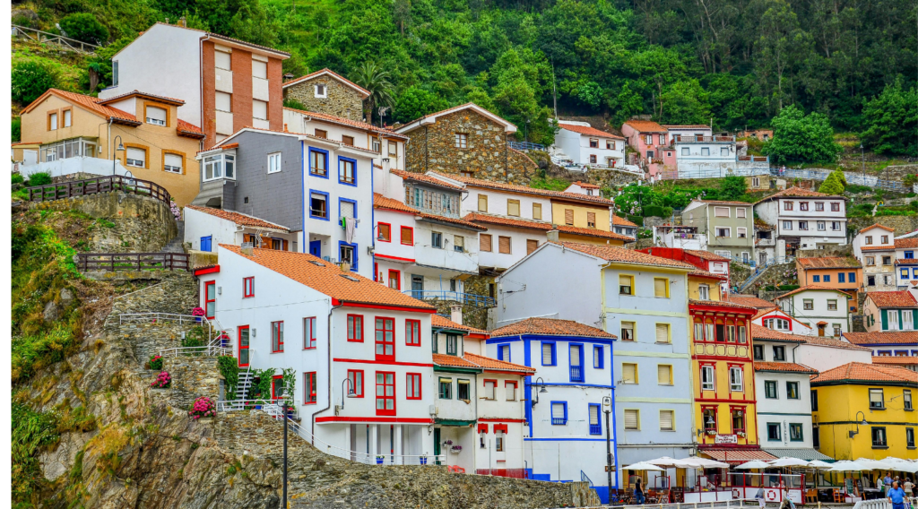 picture of the town in asturias